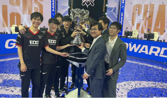 普拉蒂尼 普拉蒂尼